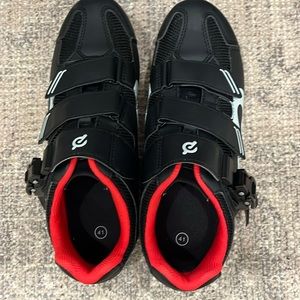 Women’s Peloton Shoes. Barely worn. Size 41